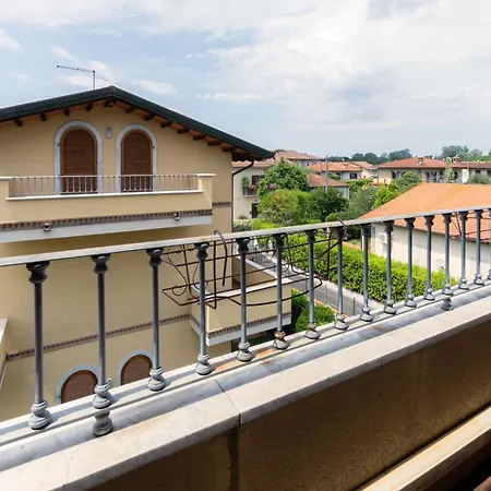 Vicino Al Mare Con Giardino E Parcheggio Villa *